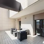 Gohost - Modern Apartments With Private Terrace Near Duomo