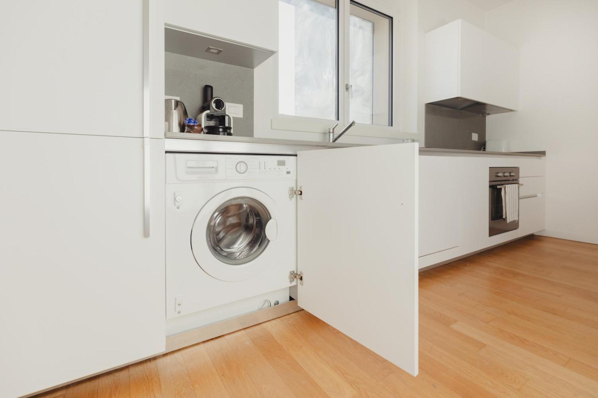 Gohost - Modern Apartments With Private Terrace Near Duomo *