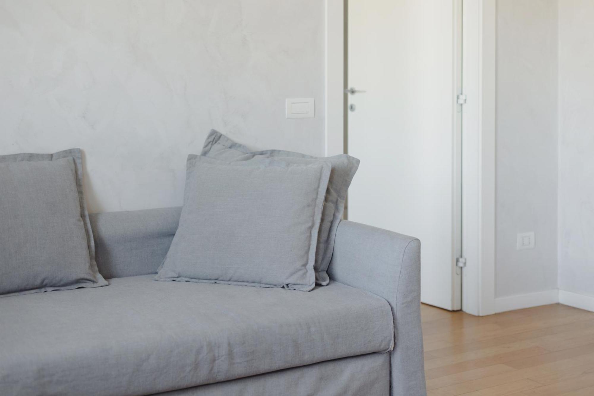 Gohost - Modern Apartments With Private Terrace Near Duomo * Milan
