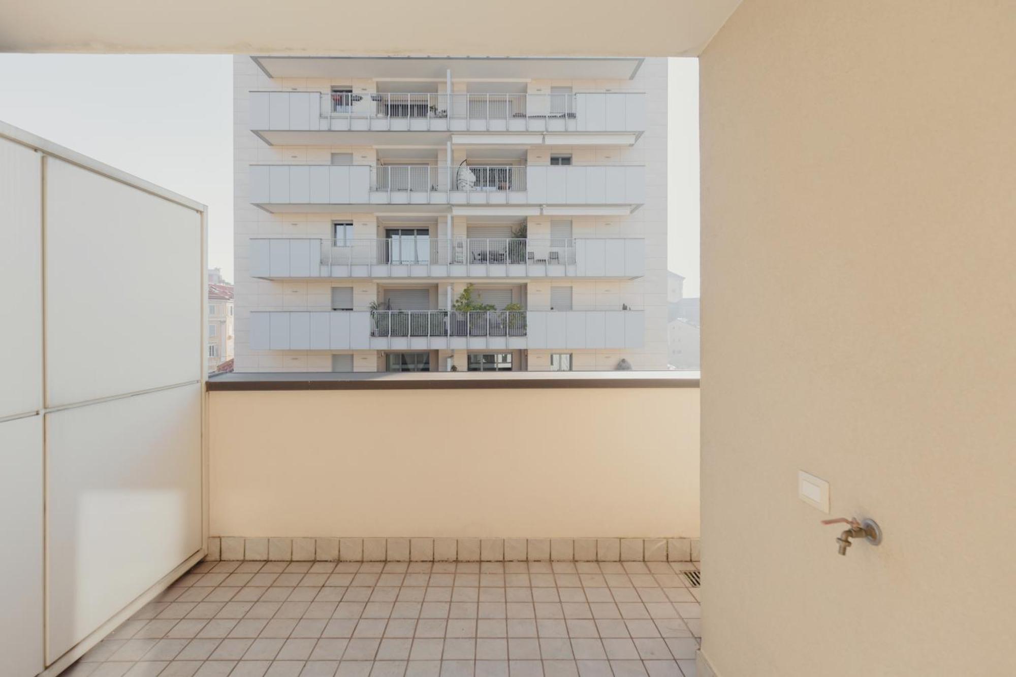 Gohost - Modern Apartments With Private Terrace Near Duomo * Milan