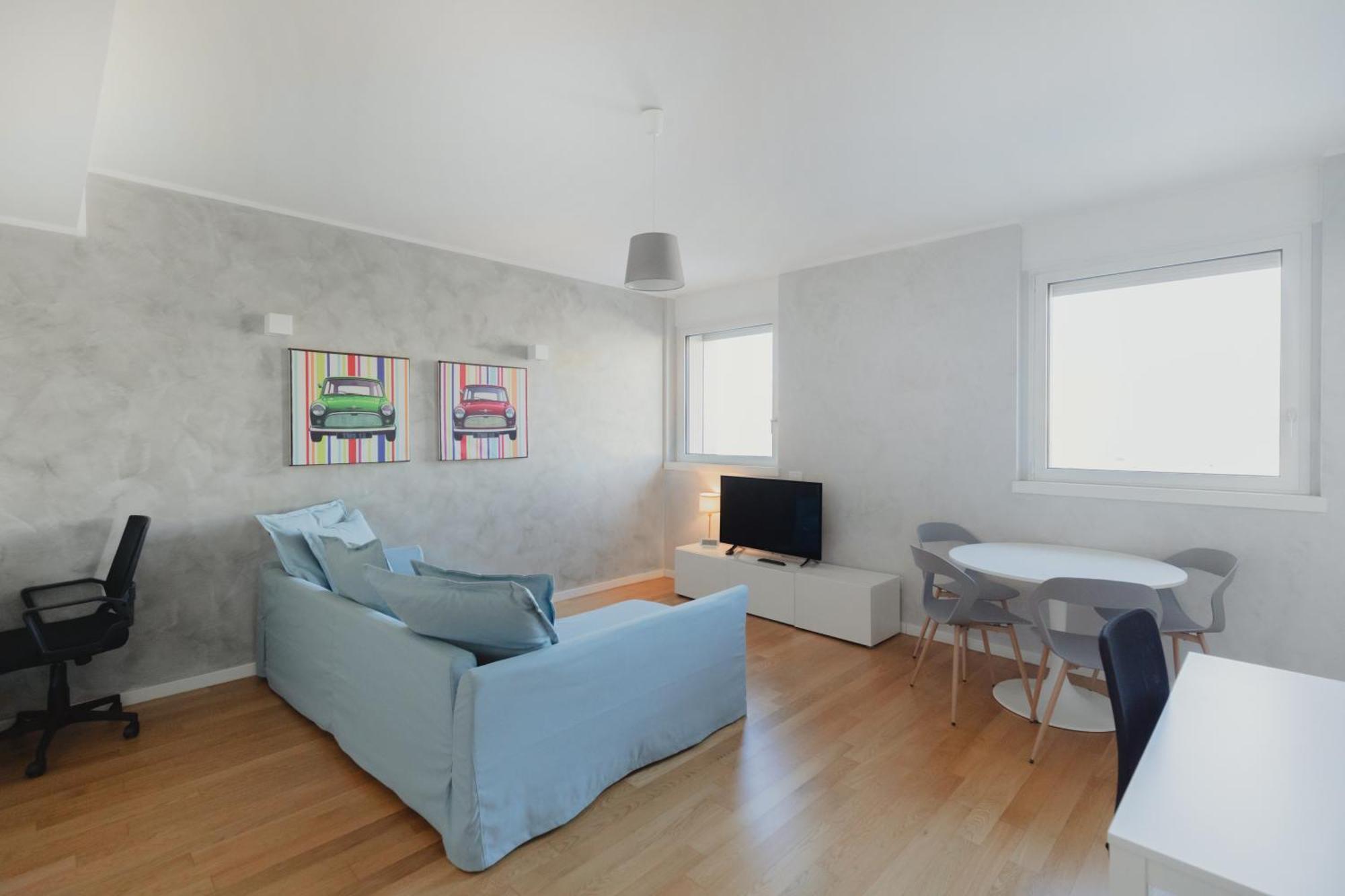 Gohost - Modern Apartments With Private Terrace Near Duomo * Milan