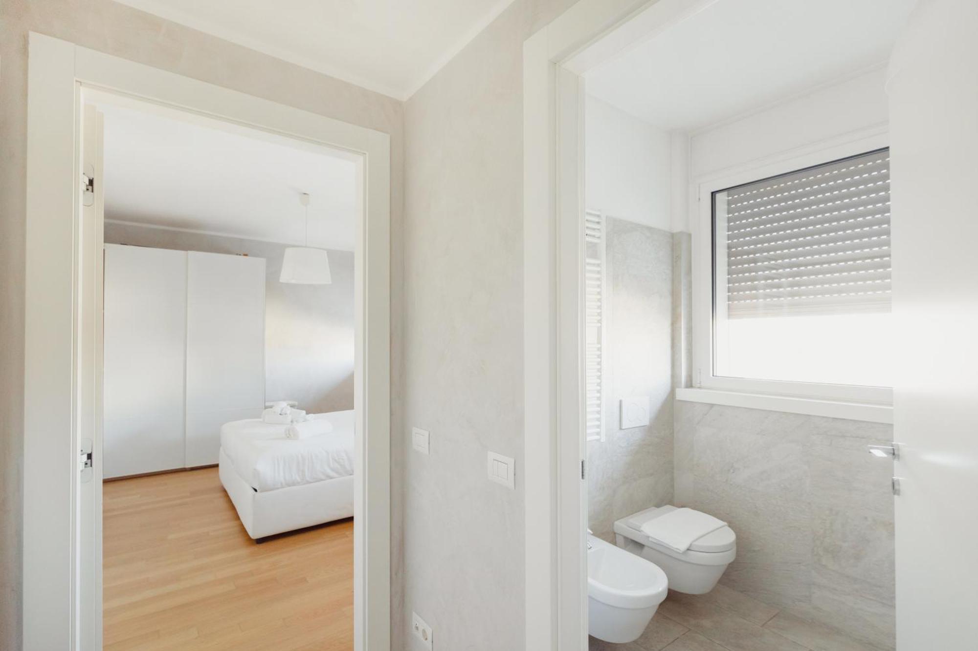 Gohost - Modern Apartments With Private Terrace Near Duomo *