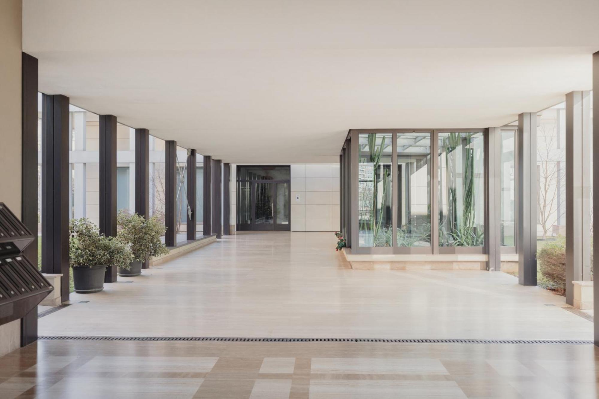 Gohost - Modern Apartments With Private Terrace Near Duomo * Milan